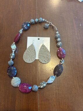 Stylish Pink and Gray Beaded Statement Necklace with Matching Earrings